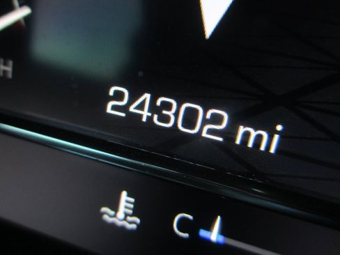 Used 2025 GMC Sierra 1500 Denali Ultimate image 37