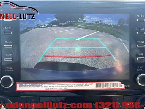 Used 2022 Toyota Highlander XLE FWD image 26