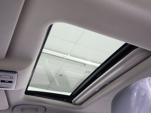 Used 2023 Nissan Altima 2.5 SL image 19