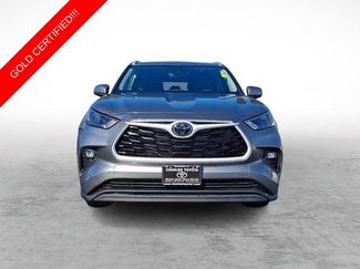 Certified 2025 Toyota Highlander XLE AWD/4WD video 2