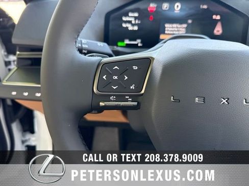 New 2026 Lexus ES 500e AWD/4WD image 24