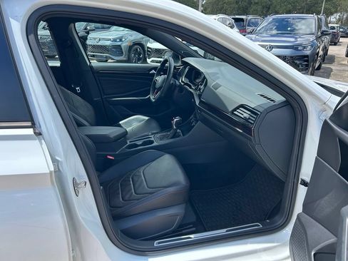 Certified 2022 Volkswagen Jetta GLI Autobahn w/ GLI Black Package FWD image 35