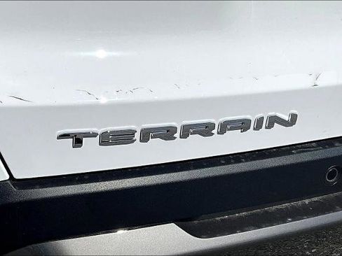 New 2026 GMC Terrain Elevation image 12