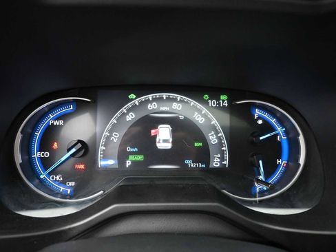 Used 2025 Toyota RAV4 SE w/ Convenience Package AWD/4WD image 7