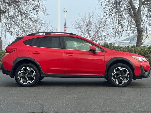 Used 2021 Subaru Crosstrek 2.5i Limited image 3