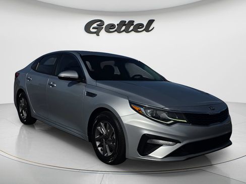 Used 2020 Kia Optima LX FWD image 2