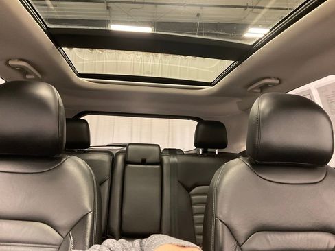 Used 2017 Ford Edge SEL w/ Equipment Group 201A image 22