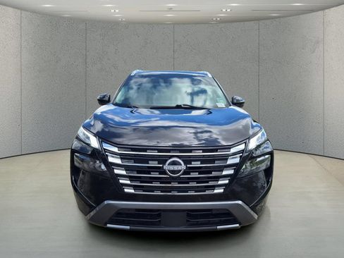 Used 2024 Nissan Rogue SL w/ SL Premium Package FWD image 8