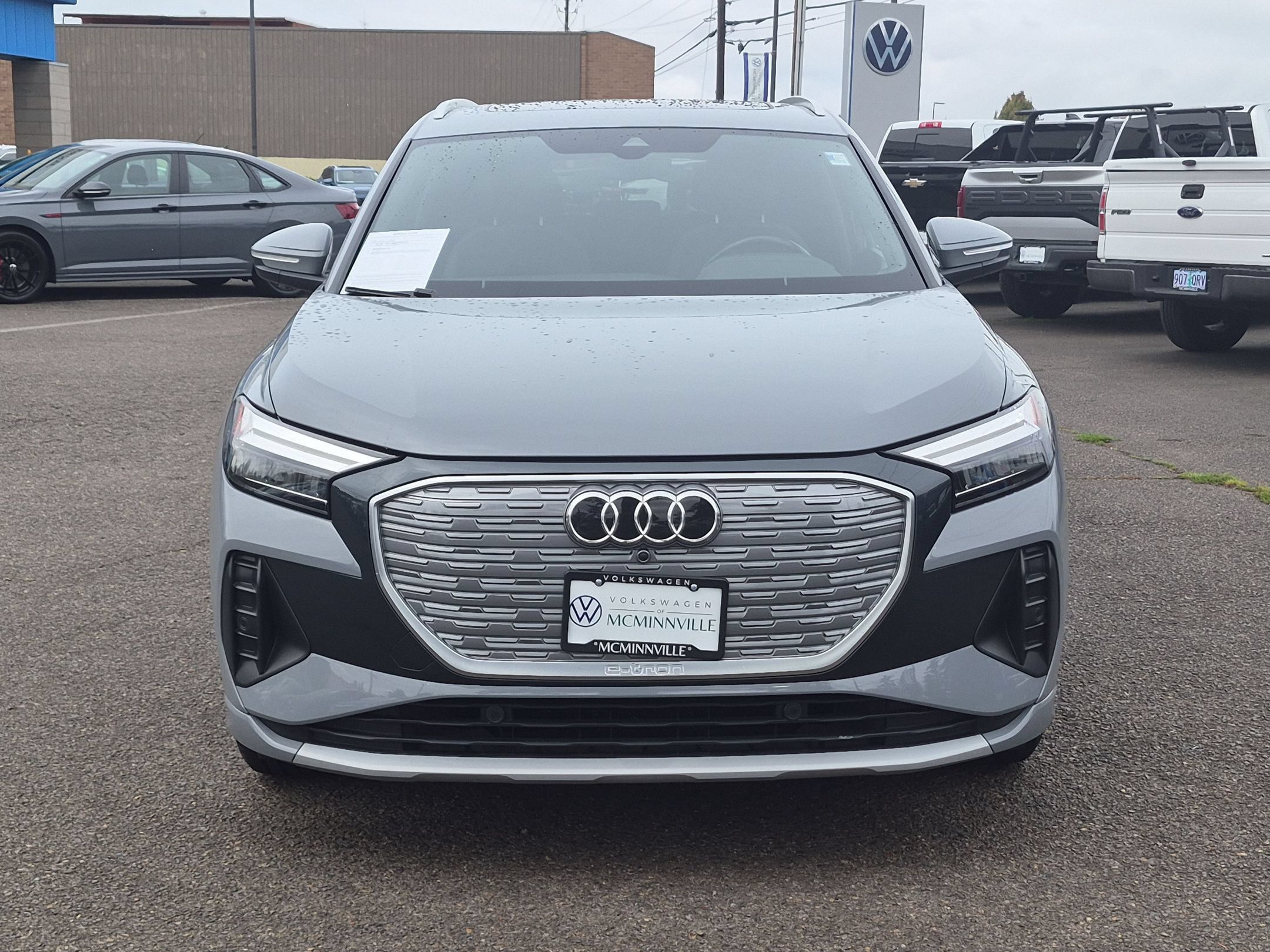Used 2023 Audi Q4 e-tron Premium w/ Convenience Package RWD image 8