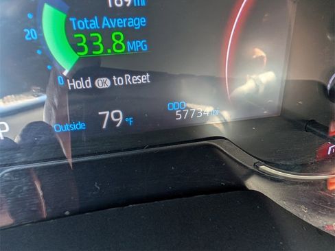 Used 2023 Toyota RAV4 XLE image 18