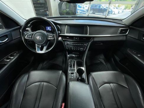 Used 2019 Kia Optima EX image 21