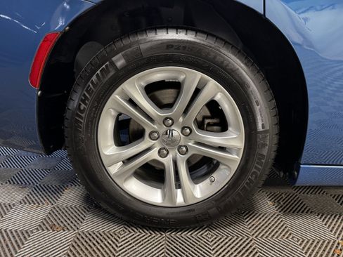 Used 2022 Dodge Charger SXT w/ Driver Convenience Group image 45