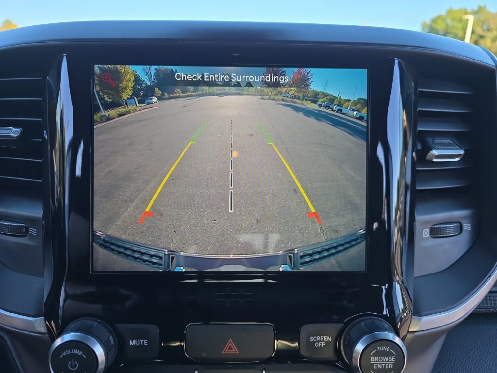 Used 2022 RAM 1500 Big Horn AWD/4WD image 27