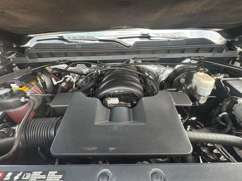 Used 2017 Chevrolet Silverado 1500 LT w/ All Star Edition AWD/4WD image 18