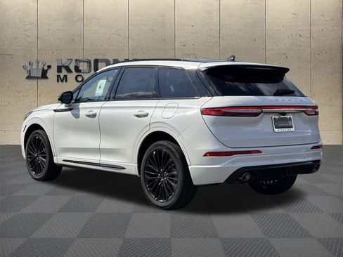 New 2025 Lincoln Corsair Reserve w/ Jet Appearance Package image 4