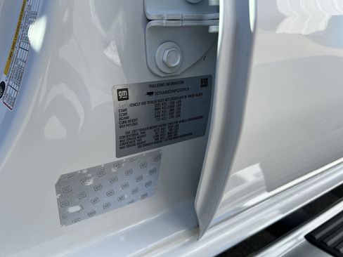 Used 2023 GMC Sierra 1500 SLT w/ SLT Premium Package image 34