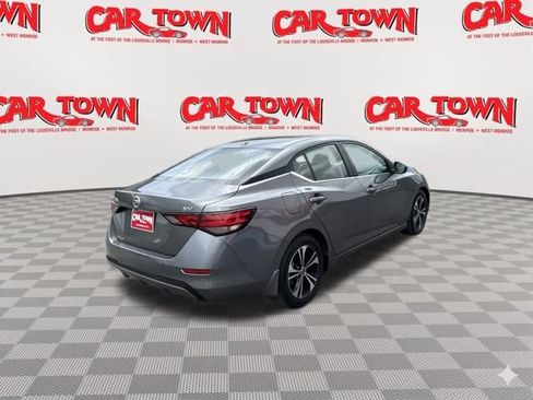 Used 2022 Nissan Sentra SV FWD image 3