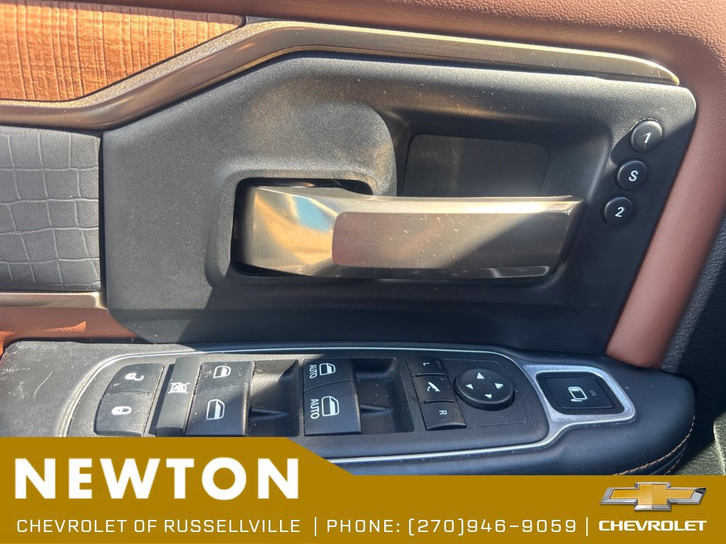 Used 2022 RAM 2500 Limited AWD/4WD image 9