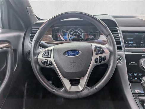 Used 2013 Ford Taurus Limited FWD image 13