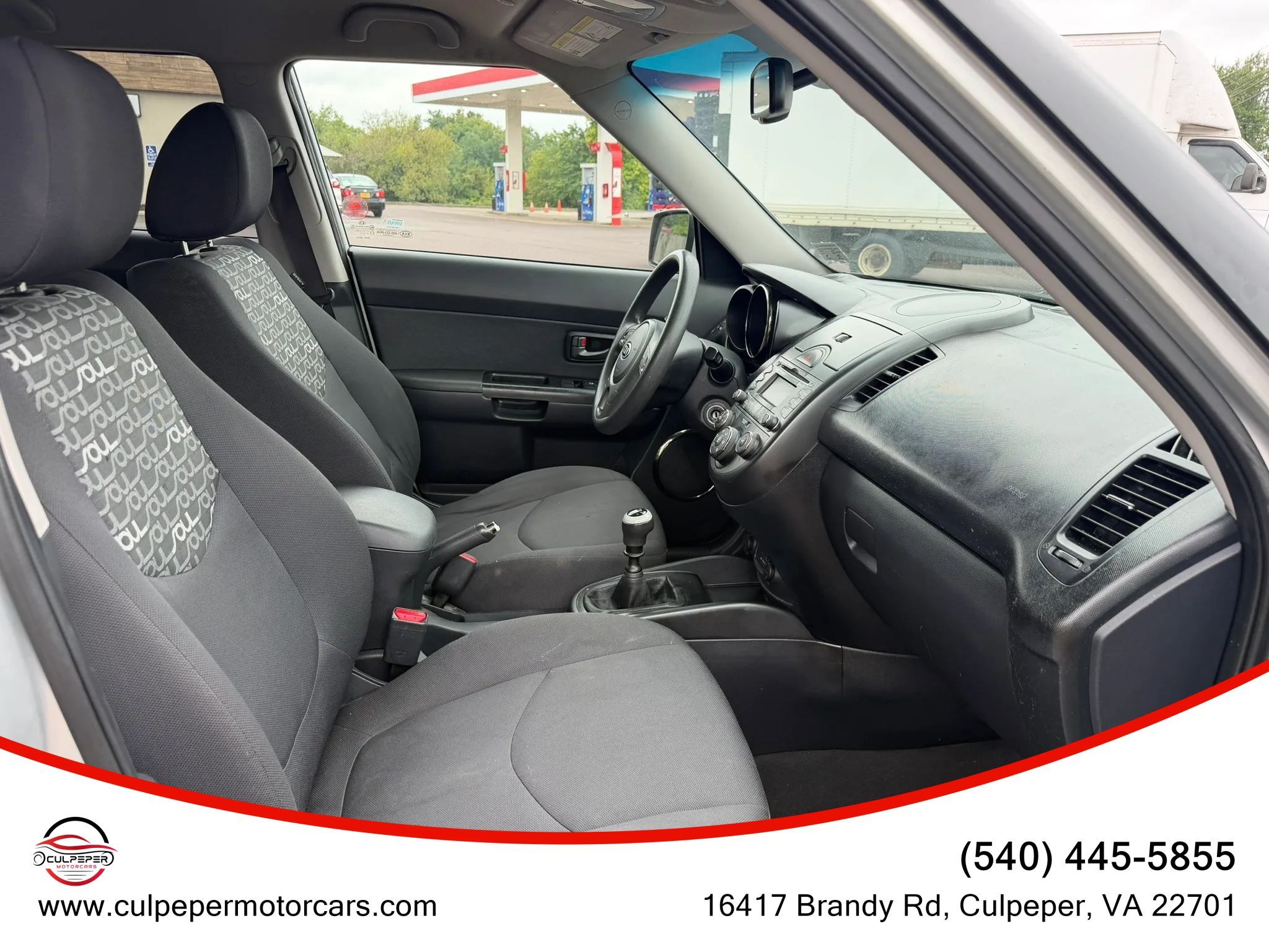 Used 2011 Kia Soul + FWD image 14