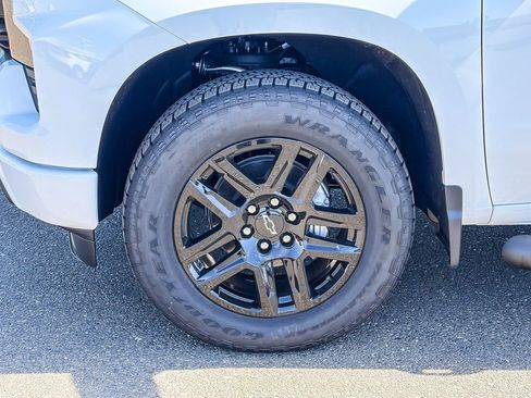 New 2026 Chevrolet Silverado 1500 Custom w/ Turbomax Blackout Package image 9