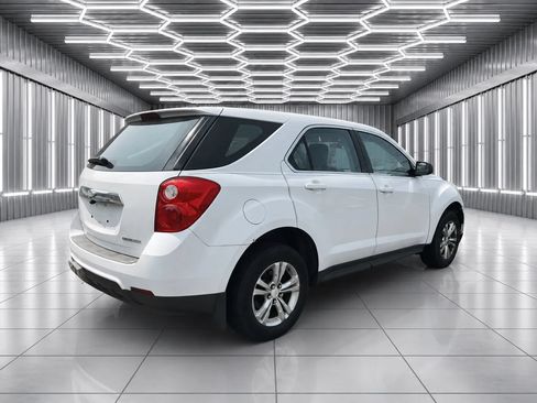 Used 2011 Chevrolet Equinox LS w/ LPO, Protection Package FWD image 5