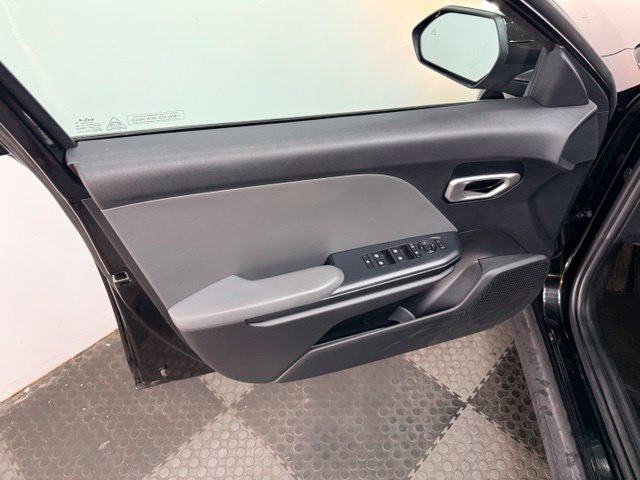 Used 2025 Kia K4 FWD image 17
