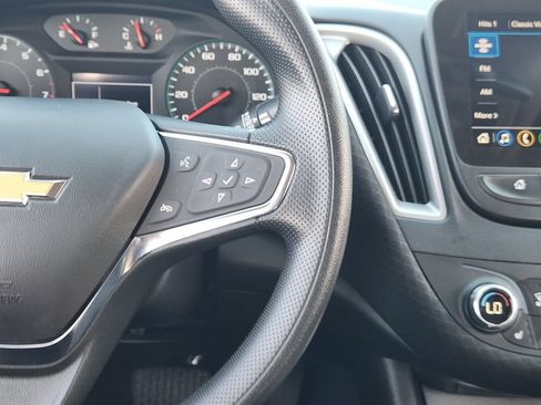 Used 2024 Chevrolet Malibu LT FWD image 28
