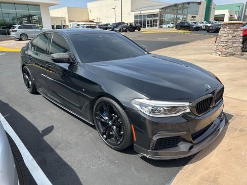 Used 2020 BMW M550i xDrive image 3