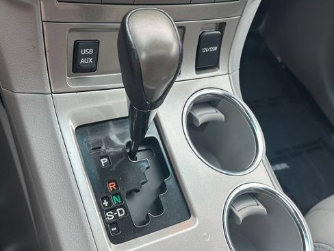 Used 2013 Toyota Highlander SE AWD/4WD image 19