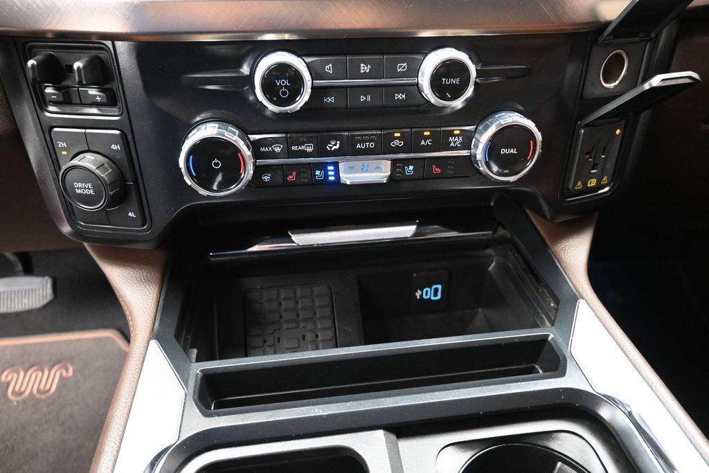 Used 2024 Ford F250 King Ranch AWD/4WD image 4