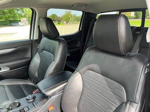 Used 2024 Ford Ranger Lariat w/ Advanced Towing Package AWD/4WD image 17