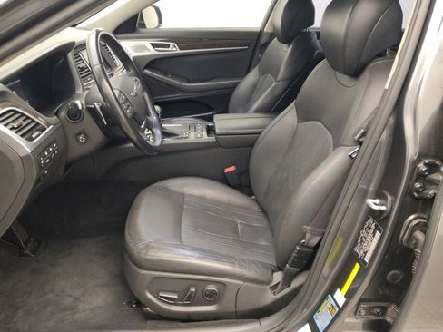 Used 2018 Genesis G80 3.8 w/ Option Group 02 image 17