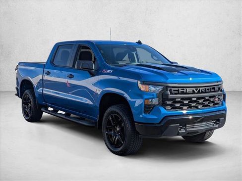 Used 2024 Chevrolet Silverado 1500 Custom Trail Boss w/ Turbomax Blackout Package AWD/4WD image 3