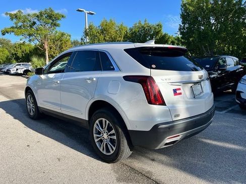 Used 2021 Cadillac XT5 Premium Luxury FWD image 5