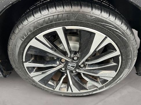 Used 2017 Honda Accord EX-L image 14