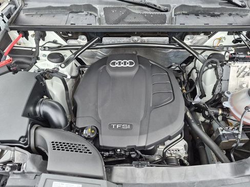 Used 2019 Audi Q5 2.0T Premium Plus w/ Premium Plus Package AWD/4WD image 10