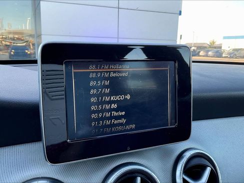 Used 2016 Mercedes-Benz CLA 250 4MATIC image 32