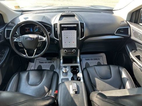 Used 2022 Ford Edge Titanium image 22