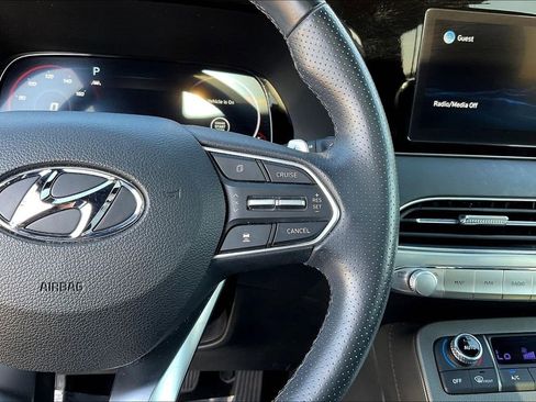 Used 2022 Hyundai Palisade Calligraphy image 12