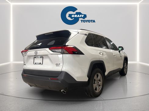 Used 2023 Toyota RAV4 XLE AWD/4WD image 7