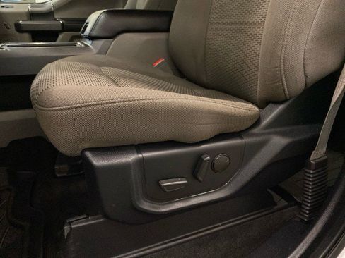 Used 2020 Ford F150 XLT w/ Equipment Group 302A Luxury image 17