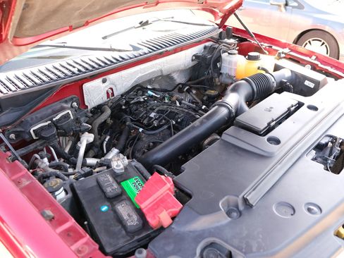 Used 2015 Lincoln Navigator 4WD image 53