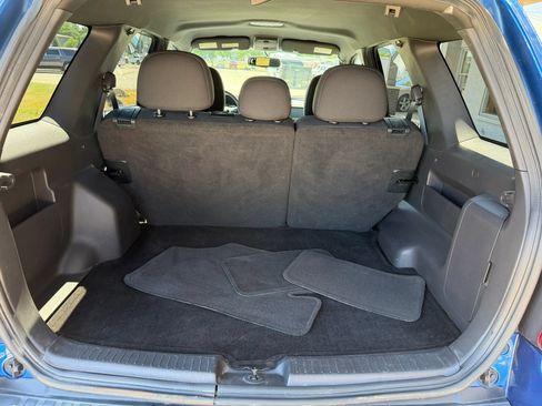 Used 2012 Ford Escape XLT FWD image 16