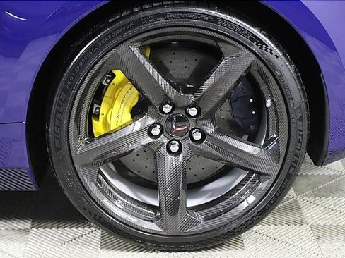 New 2025 Chevrolet Corvette E-Ray image 5