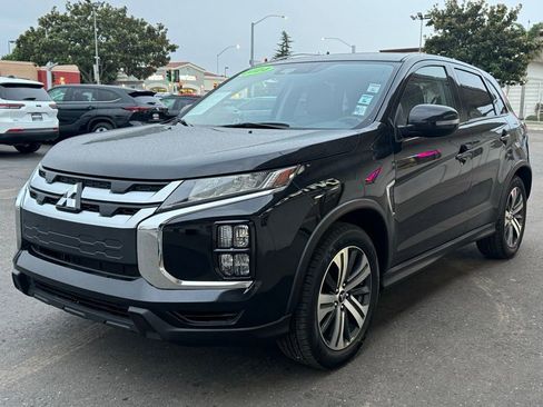 Used 2024 Mitsubishi Outlander Sport SE image 8