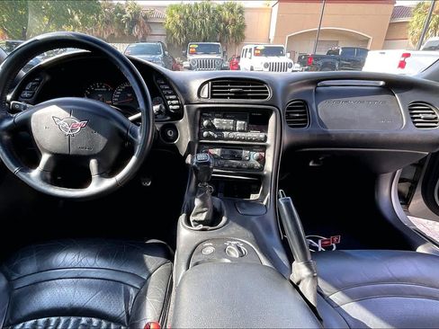 Used 1999 Chevrolet Corvette w/ Memory Pkg image 16