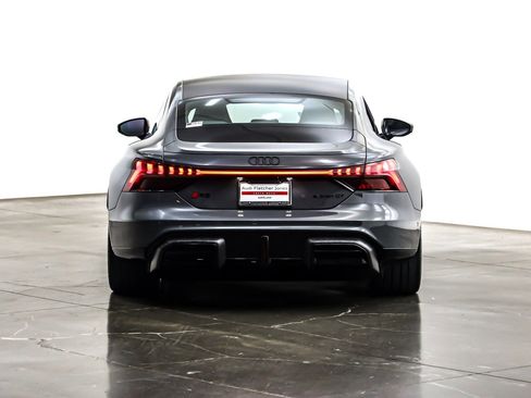 New 2026 Audi RS e-tron GT performance image 3