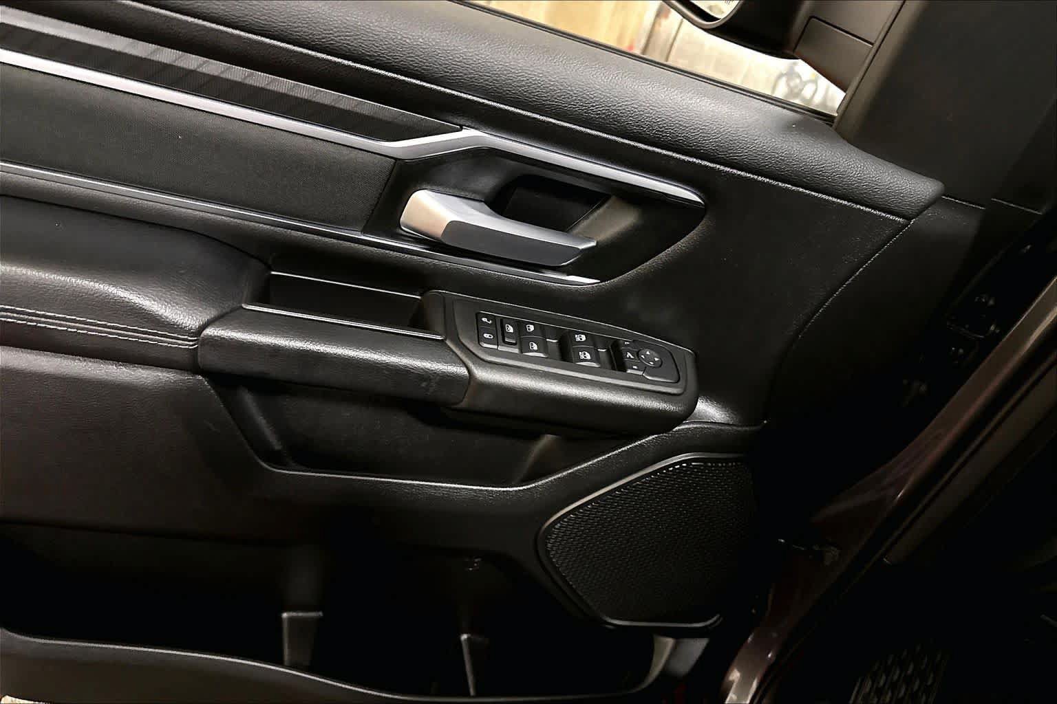 Used 2025 RAM 1500 Big Horn AWD/4WD image 35