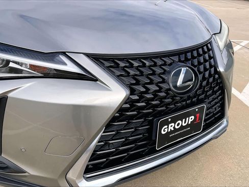 Used 2020 Lexus UX 200 w/ Premium Package image 27
